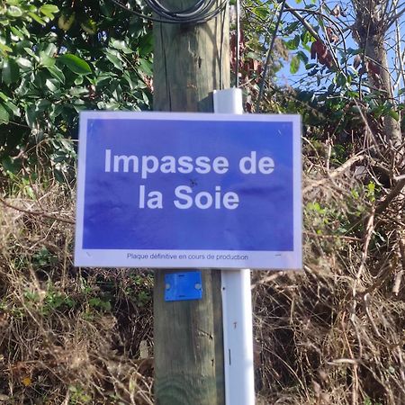 Chez Nono Et Vero Roussillon  Zewnętrze zdjęcie
